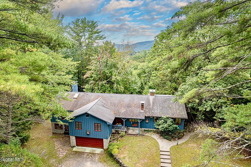 2nd image of 457 Gailey Hill Road