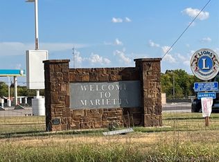 100 E Colston #C, Marietta, OK 73448