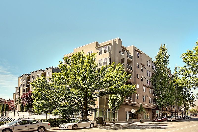 1st image of 4343 Roosevelt Way NE APT 306