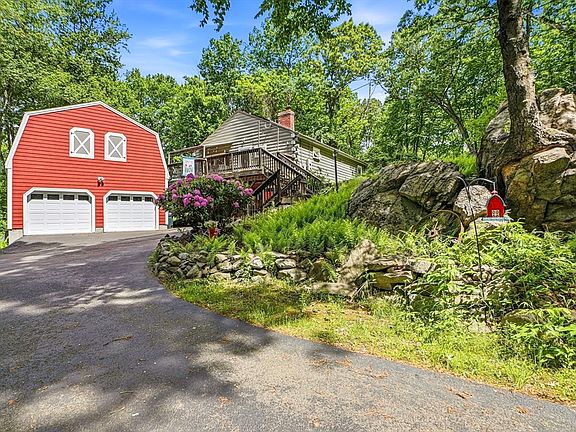 3rd image of 59 Woodland Rd