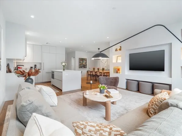30 Union Park St Unit 402, Boston, MA 02118