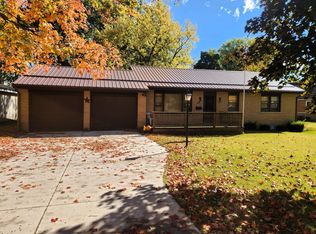 45 Locust St, Prophetstown, IL 61277