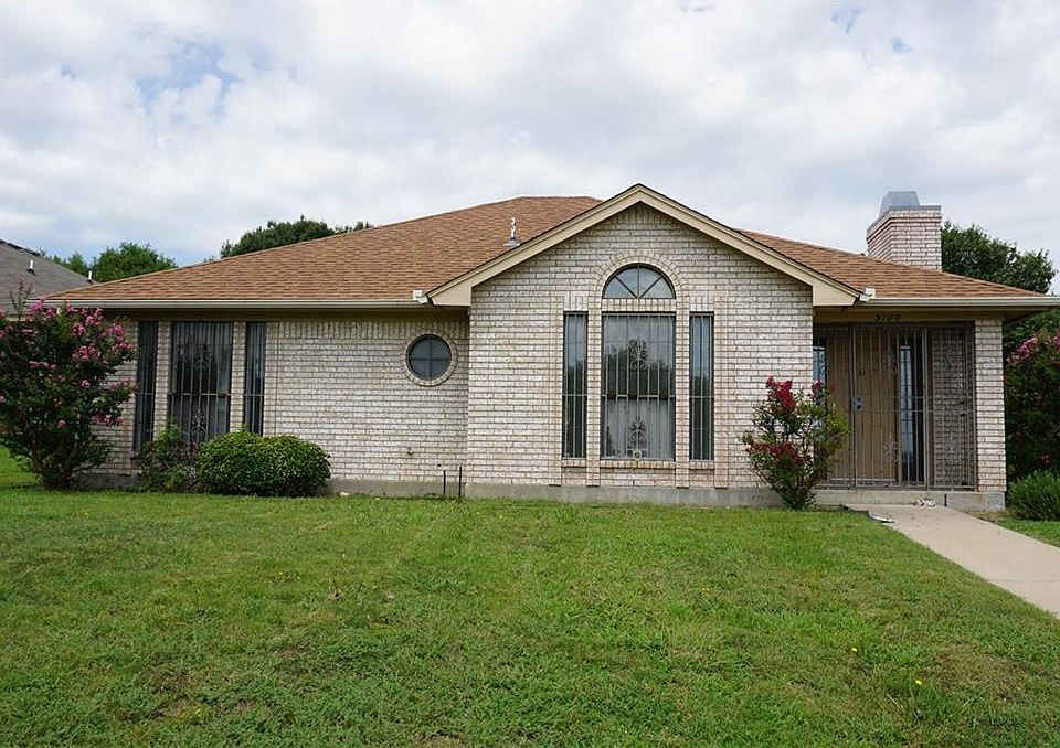 1st image of 3100 Francis Dr