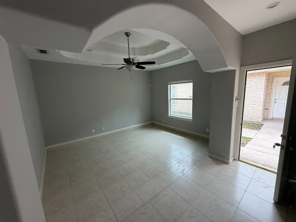 2013 Agua Fina Ave, Edinburg, TX 78541