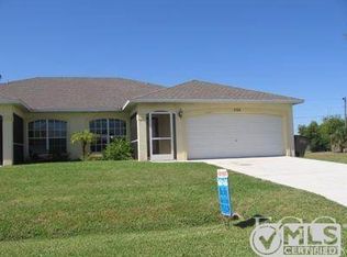 506 SE 6th Pl, Cape Coral, FL 33990