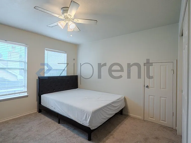 19927 Cypresswood Sq — Photo 31