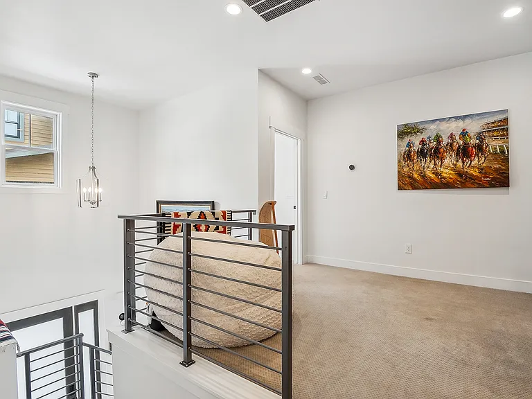 11921 N Shoreline Dr — Photo 13