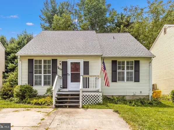 3409 Marble Arch Dr, Pasadena, MD 21122