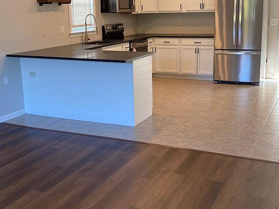 2nd image of 55 Sandy Brook Dr #1