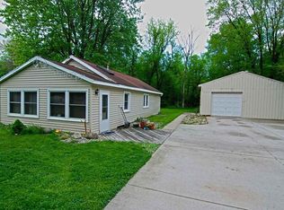 526 James St, Niles, MI 49120