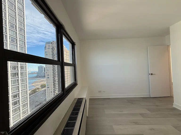 1313 N Ritchie Ct #2106 — Photo 15