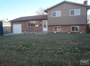 3720 Farabaugh Ln, Pueblo, CO 81005