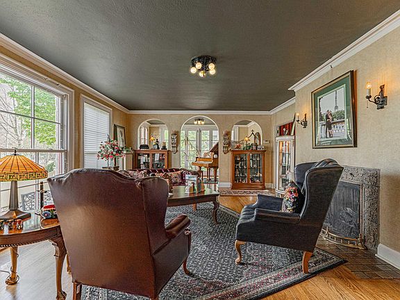 9th image of this home