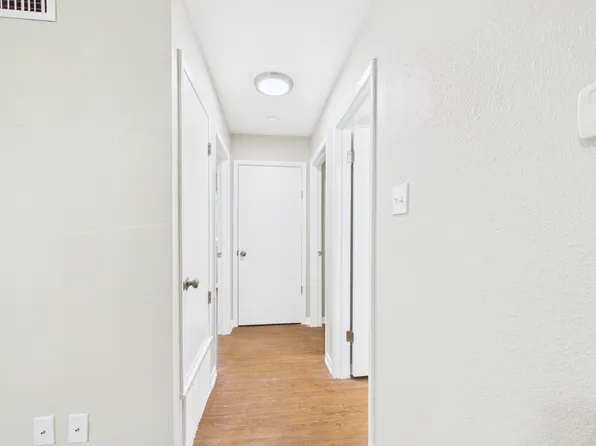 Oxford Pointe Apartments