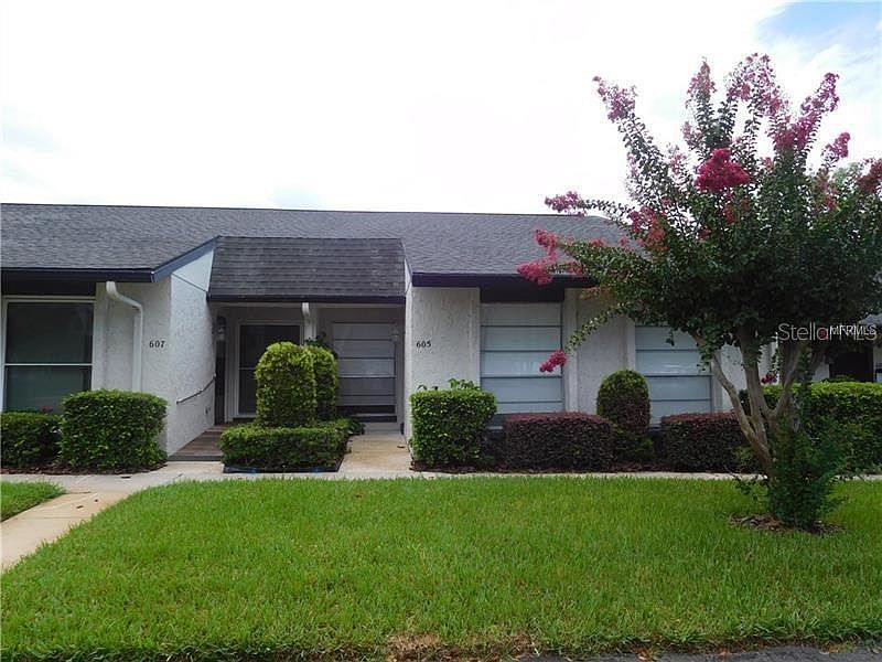 1st image of 605 Grove Ct #527