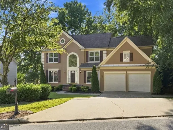 425 Fairford Ln, Johns Creek, GA 30097