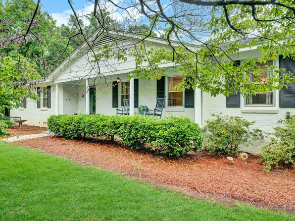 207 Fair Pl, Clinton, SC 29325