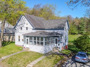 998 Westminster Hill Rd, Fitchburg, MA 01420