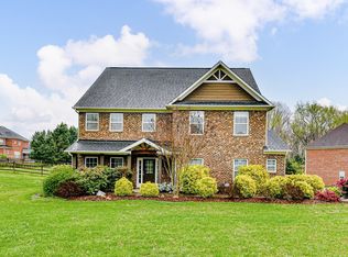 13725 Thompson Place Dr, Mint Hill, NC 28227