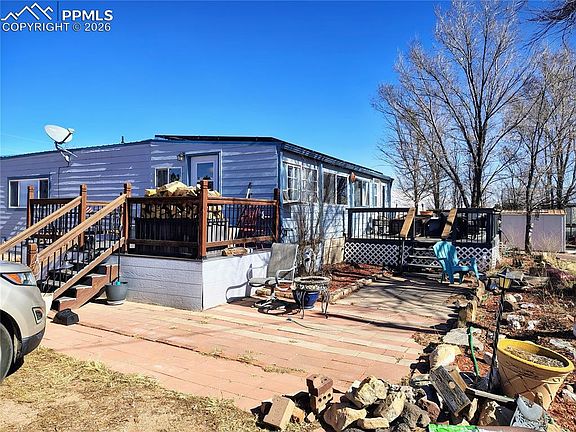 3rd image of 24405 Handle Rd