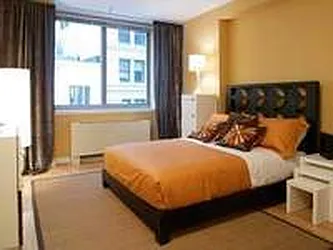 Rented by Manhattist
