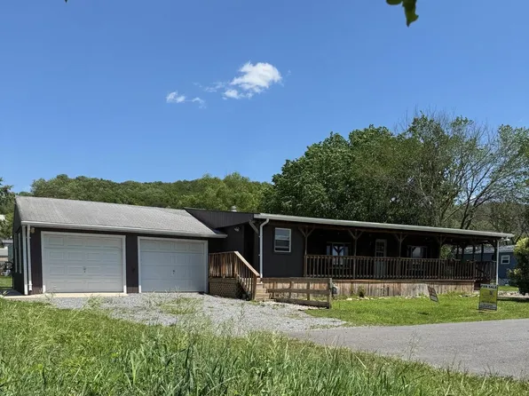 220 3rd St, Fisher, WV 26836