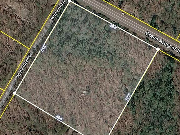 2nd image of 102 White Birch Ln