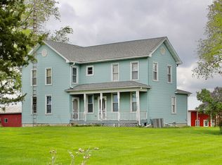 8180 W Hoge Rd, Seneca, IL 61360