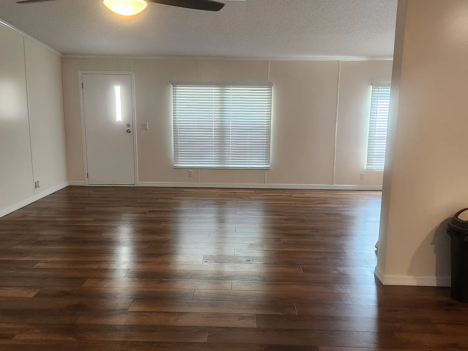 3 bed, 1456 sqft, $2,000 — Photo 3
