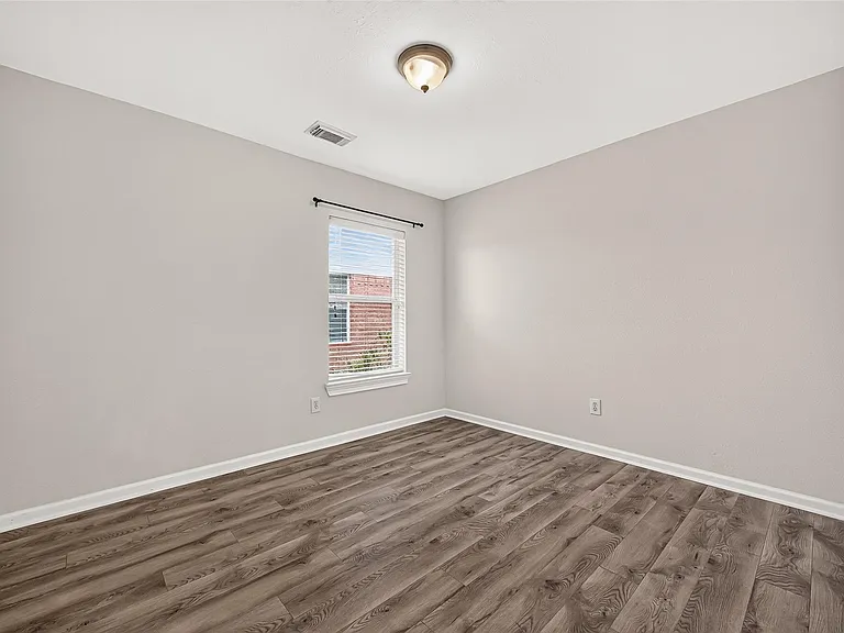 7242 Autumn Bluff Ln — Photo 31