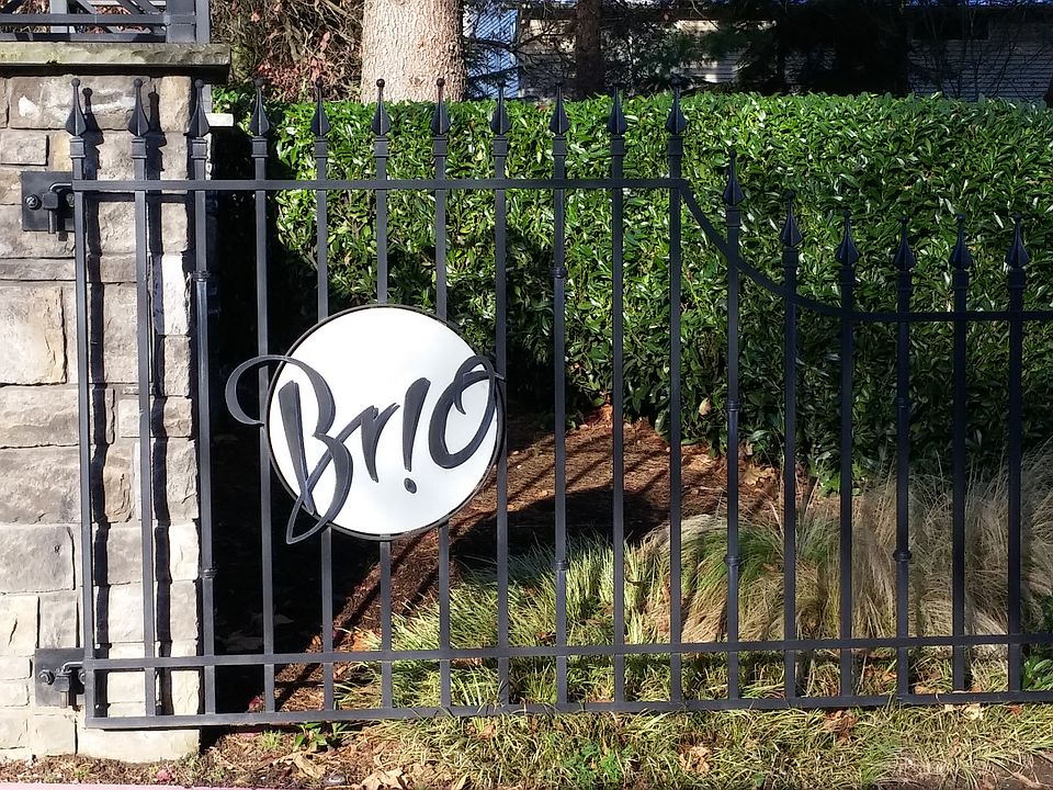 WELCOME HOME! Brio gated
