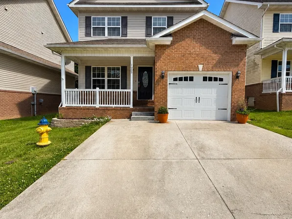 1005 Lennox Cir, Maryville, TN 37803