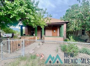 145 N 5th St, Raton, NM 87740