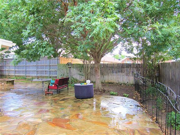 5th image of 1628 Redwood Dr