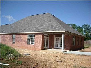 4th image of 4122 Sierra Dr