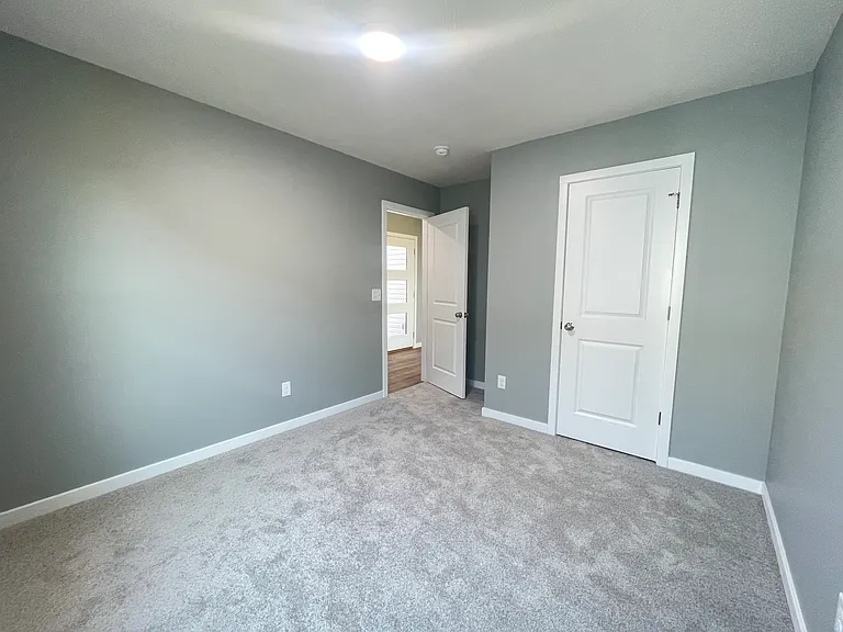 1722 N Hawthorne Pl — Photo 11