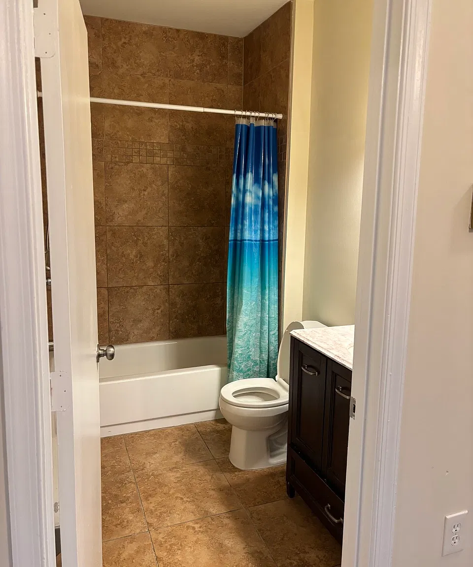 2 bed, 1.5 bath, $1,750 — Photo 4