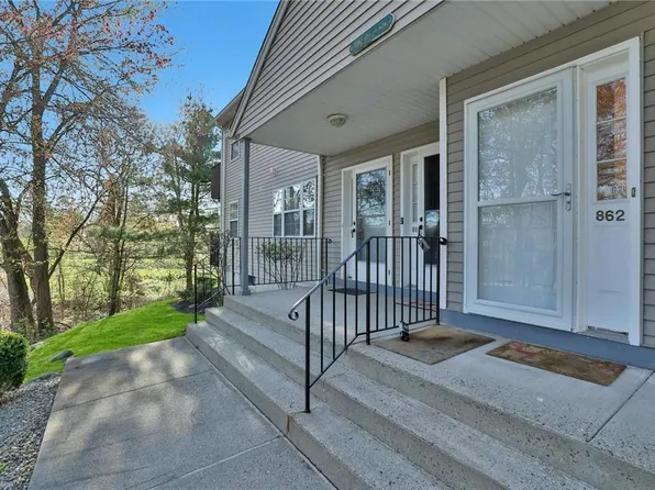 862 E Crooked Hill Road, Pearl River, NY 10965