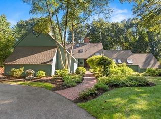 10 Long Hl, Boxford, MA 01921