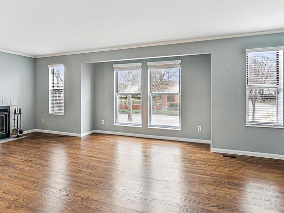 5th image of 5751 Westminster Pl