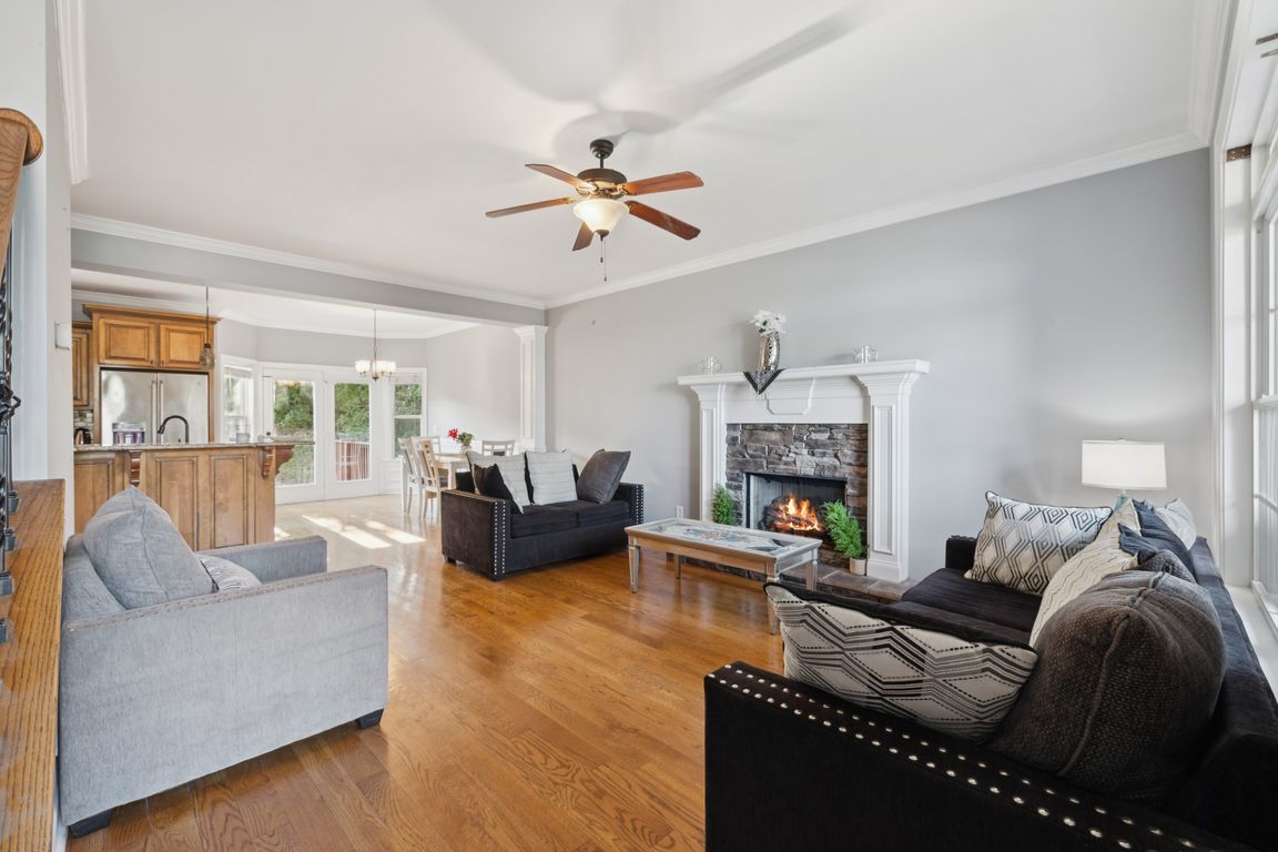 next background image