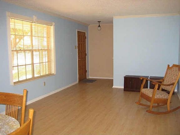 3rd image of 2500 Shady Meadow Dr