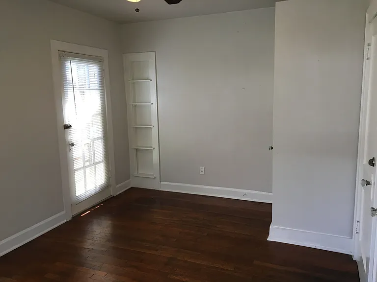 812 East 30th Street — Photo 15