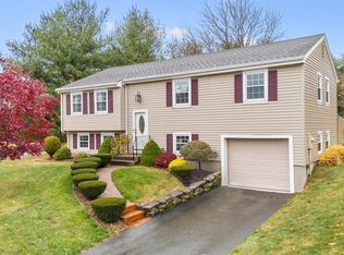 6 Seneca Dr, Meriden, CT 06450