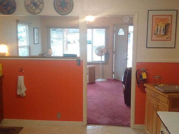 5th image of 709 Yama St