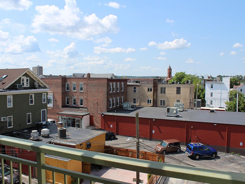 1st image of 333 Atwells Ave #307