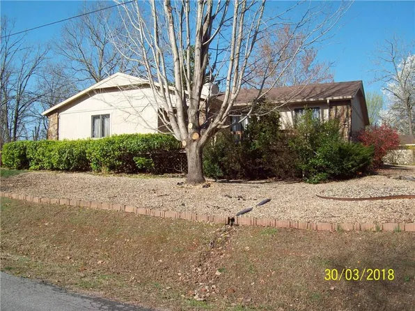 38 Dunsford Dr, Bella Vista, AR 72715