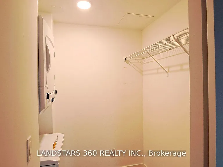 25 Richmond St E #1514 — Photo 9