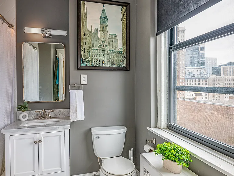 1324 Locust St #1025 — Photo 13
