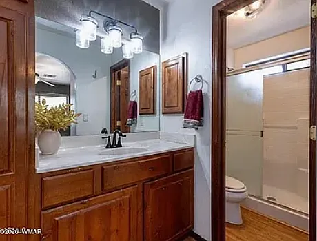 677 Fox Ln — Photo 6